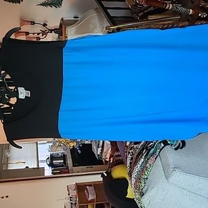 Worthington xl Black and turquoise w/white stripe down sides.